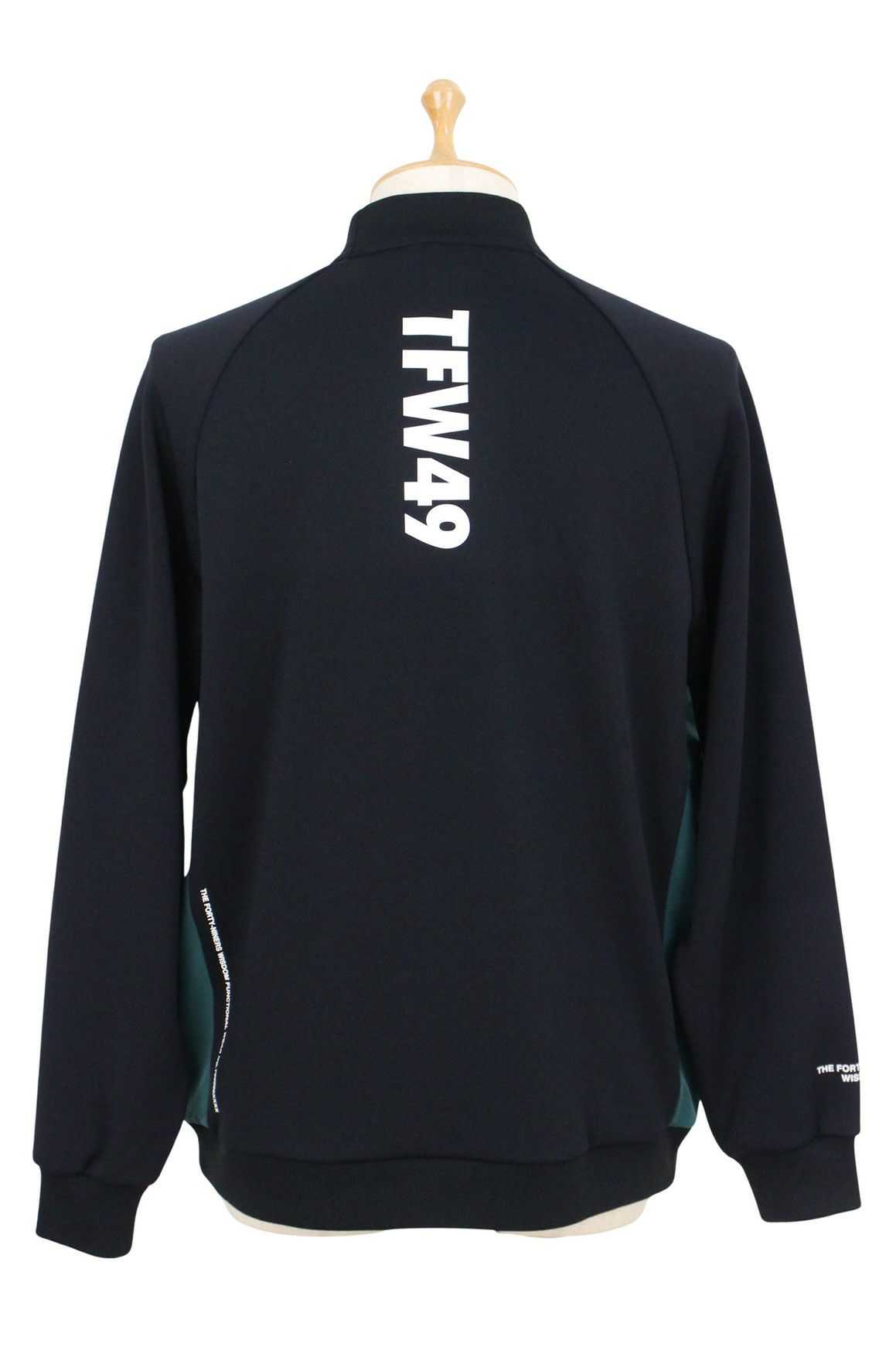 TFW49のトレーナー