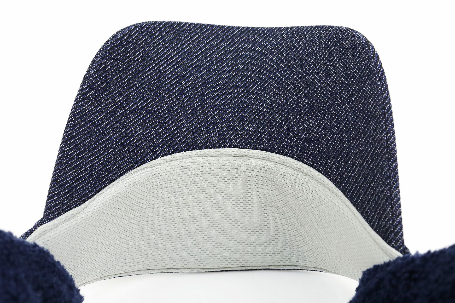 レザレクションのサンバイザー