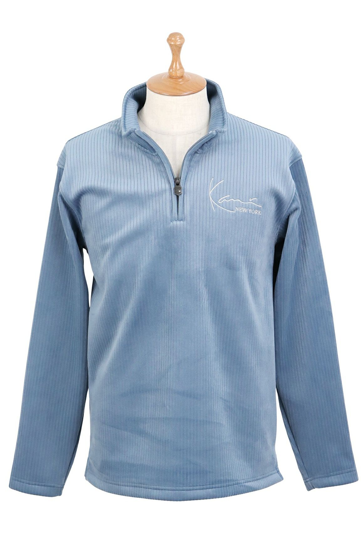 カールカナイのポロシャツ