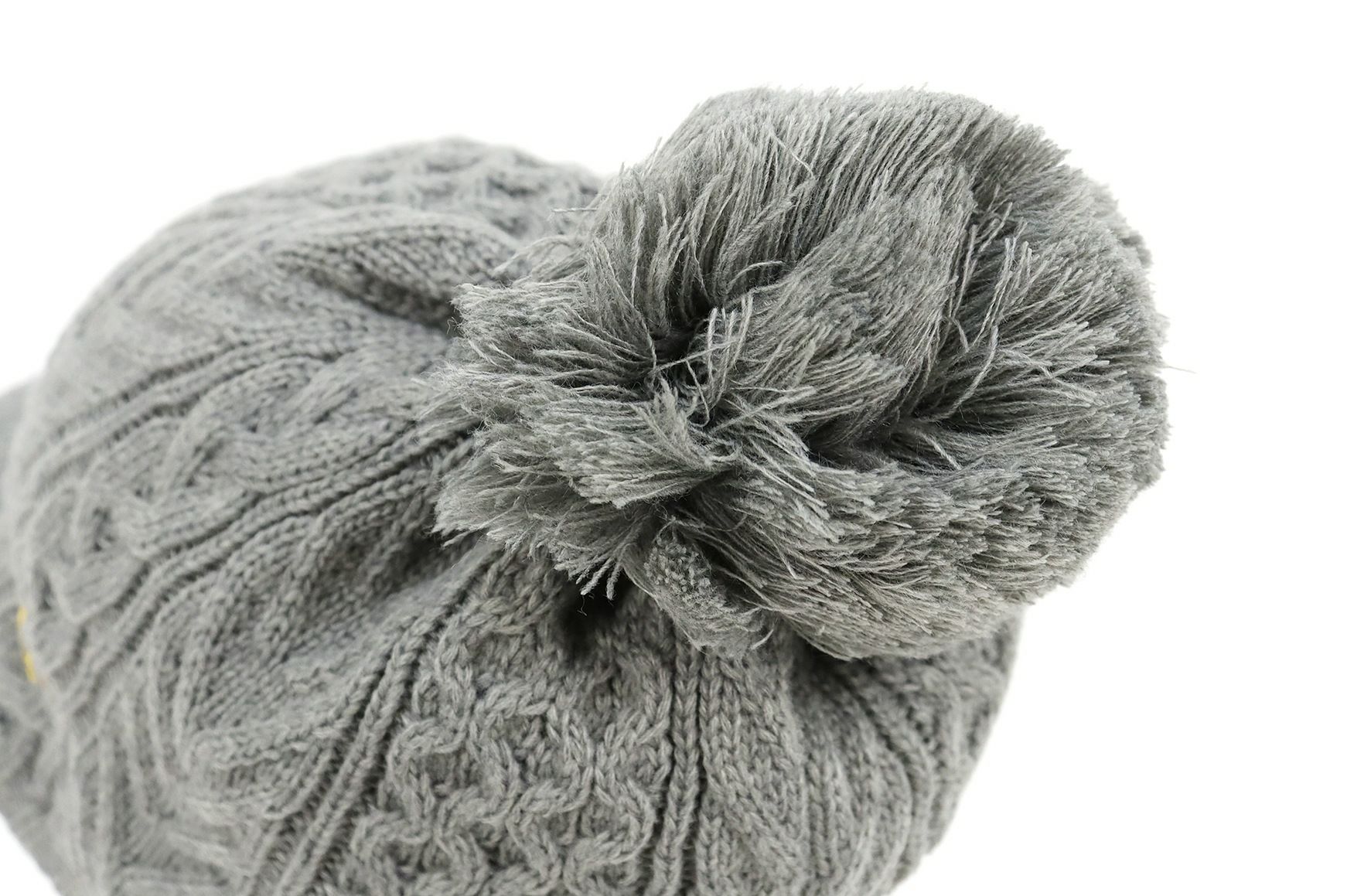 レザレクションのニットキャップ