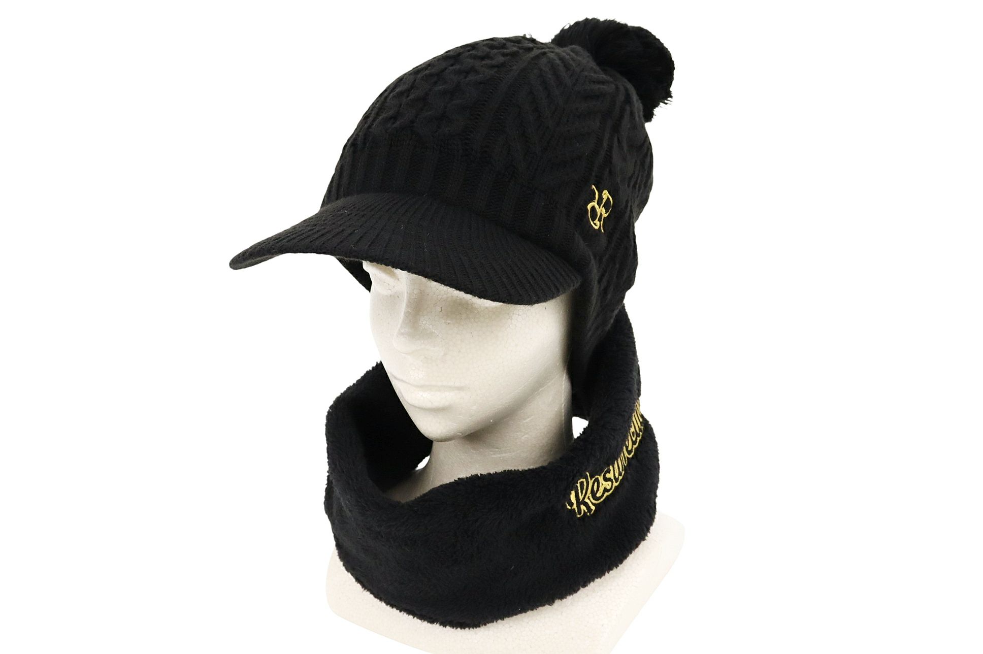 レザレクションのニットキャップ