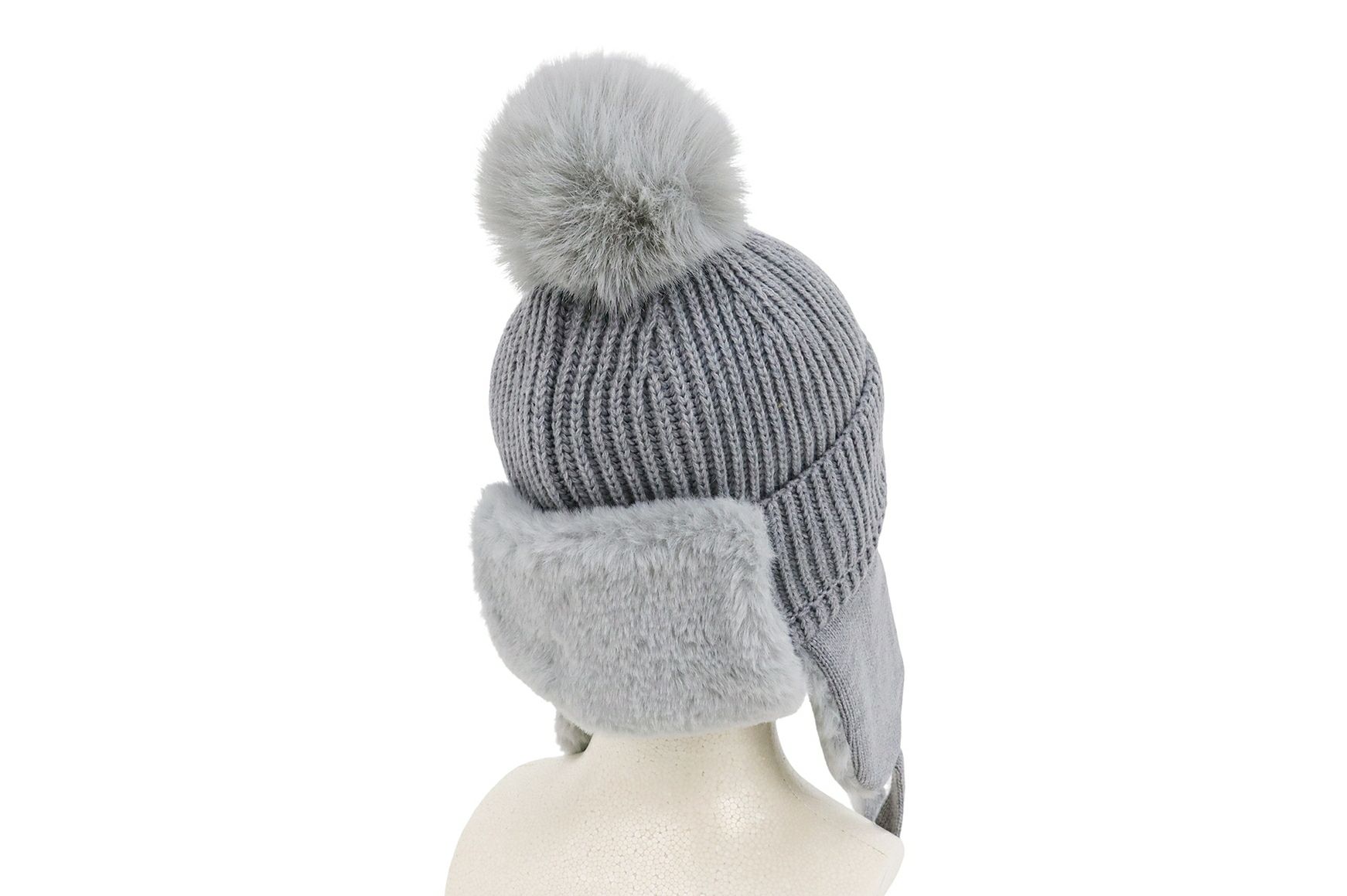 レザレクションのニットキャップ