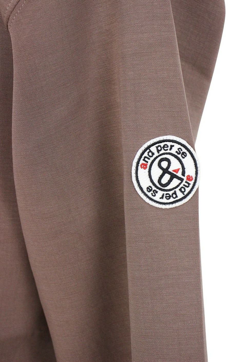 アンパスィのトレーナー