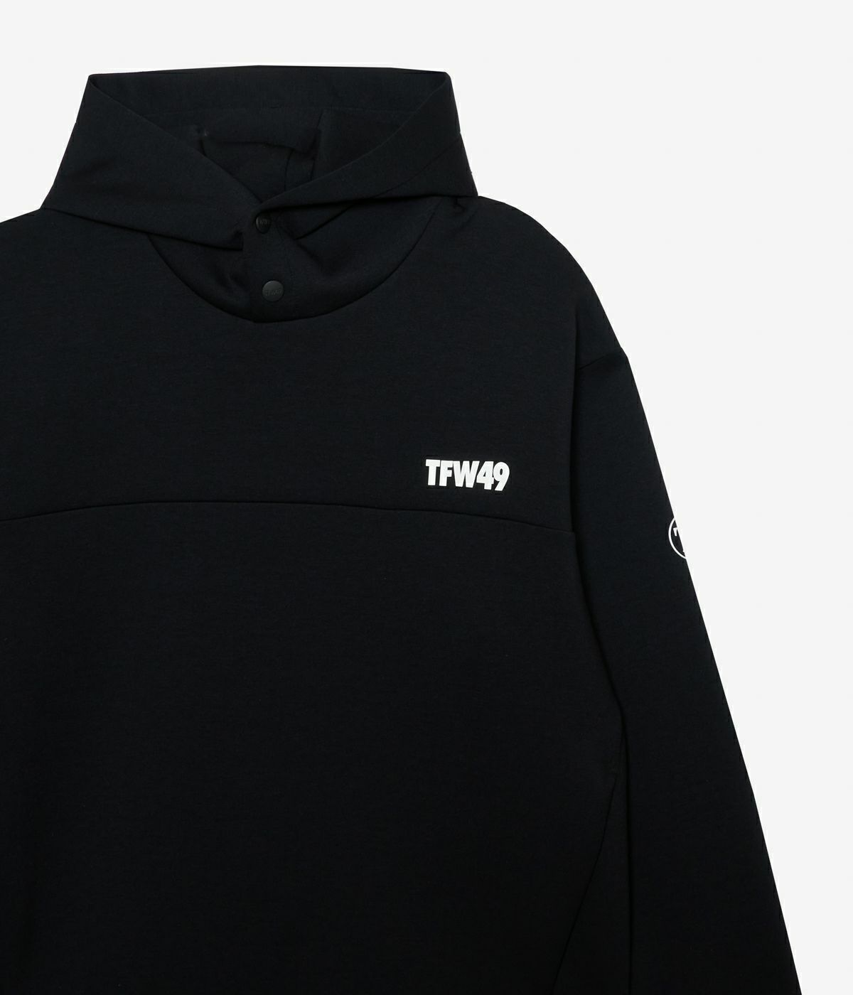 TFW49のパーカー