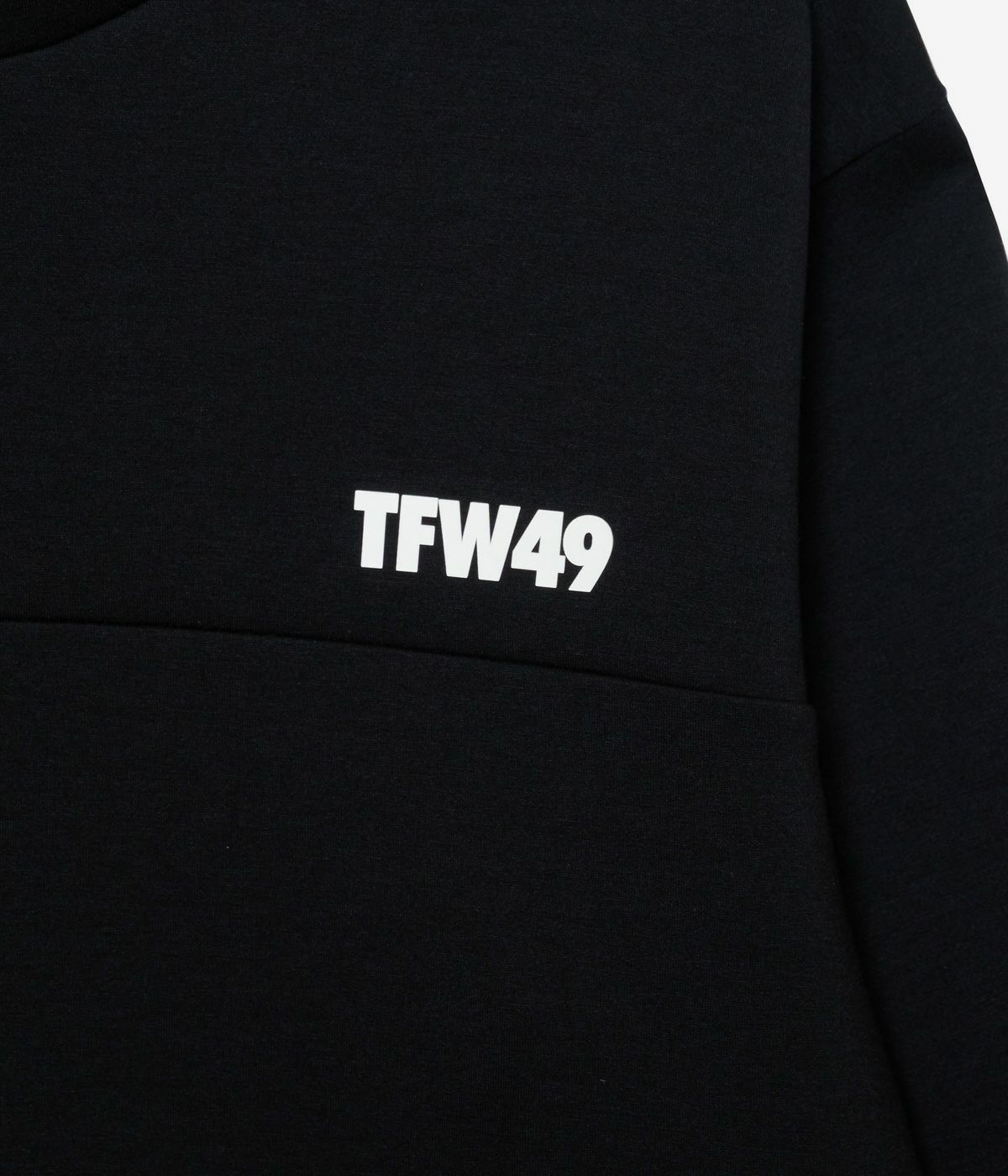 TFW49のパーカー