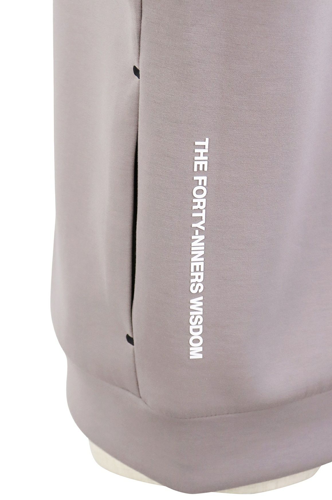 TFW49のトレーナー