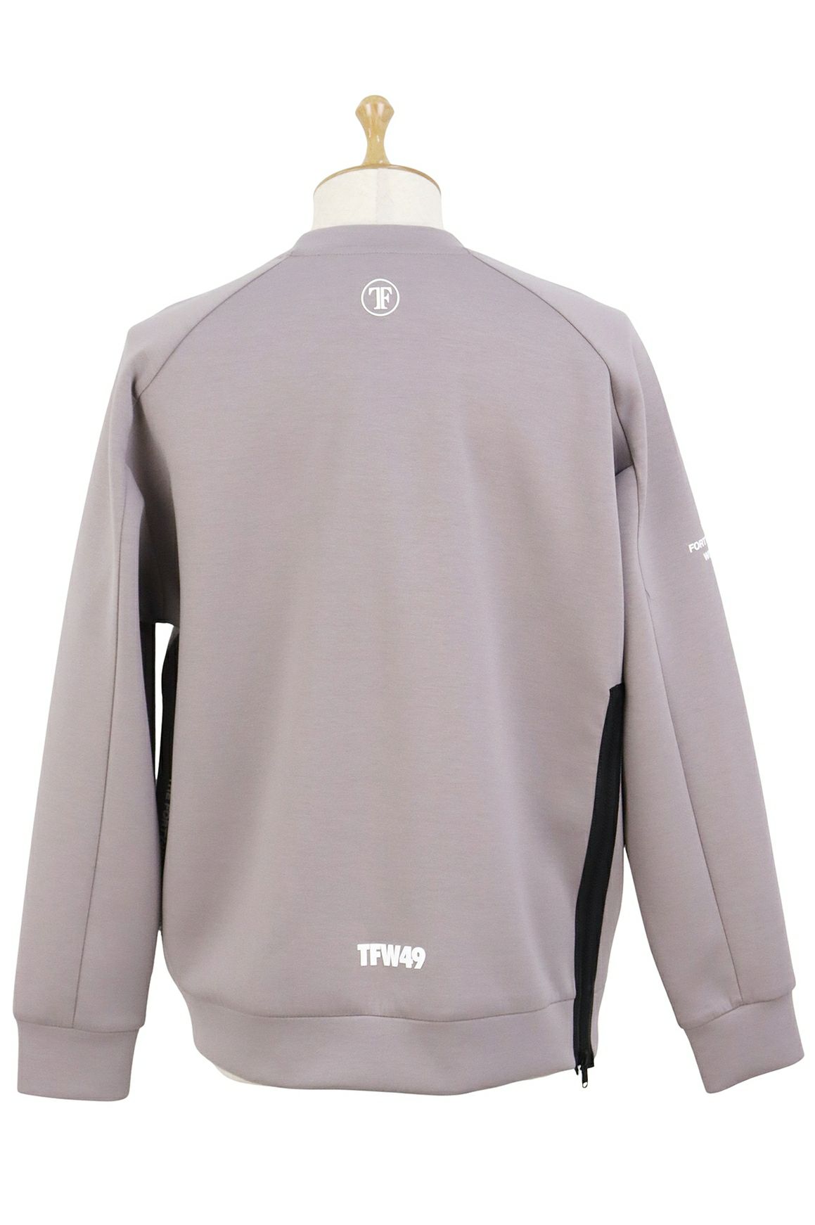 TFW49のトレーナー