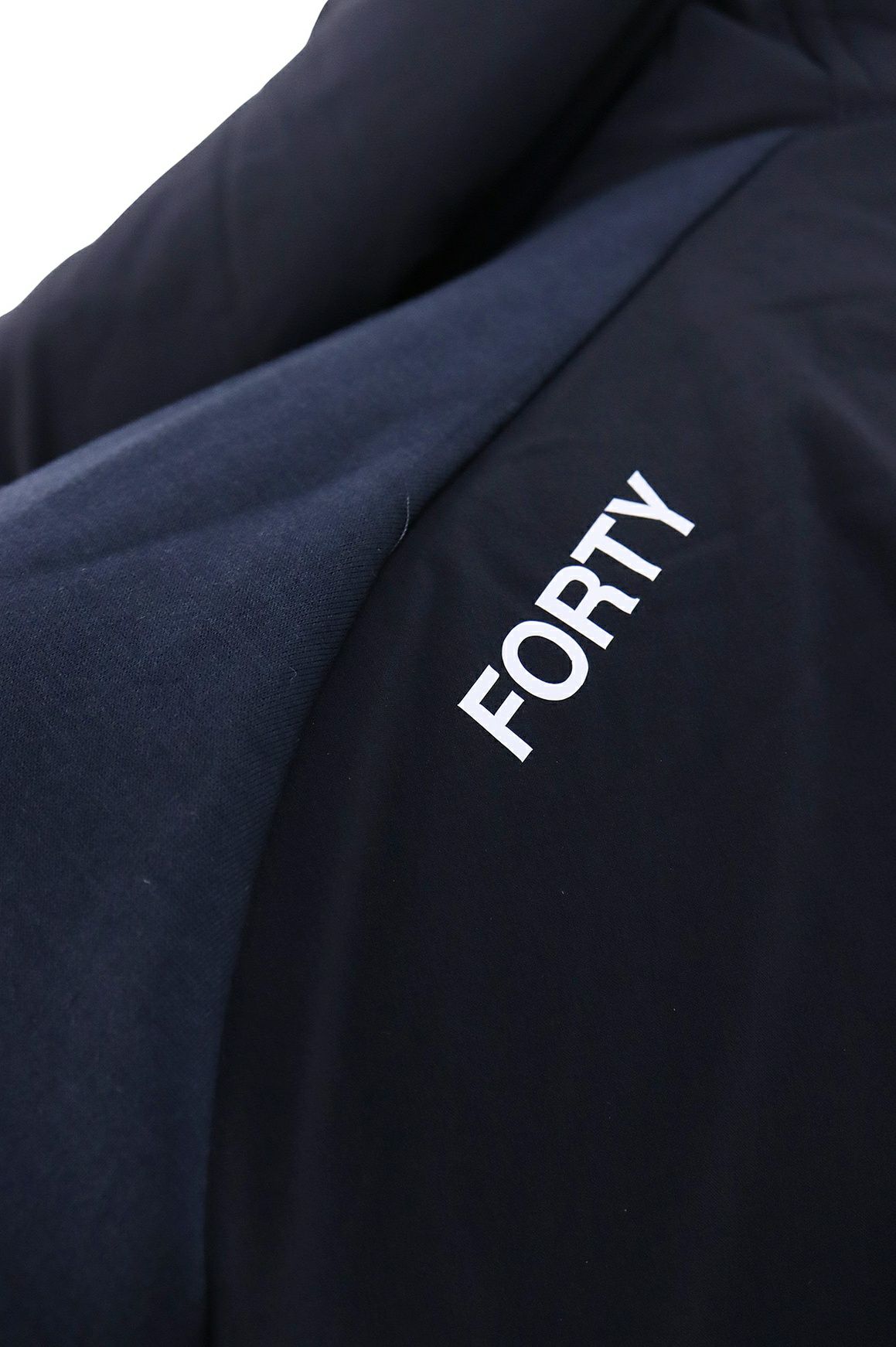 TFW49のブルゾン