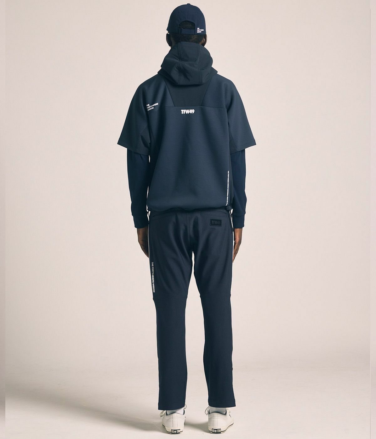 TFW49のトレーナー