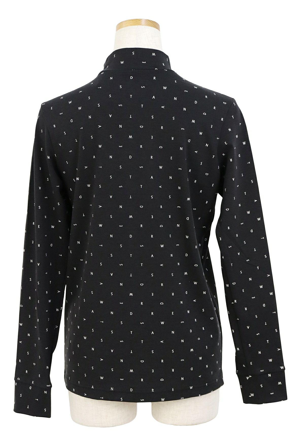 セントアンドリュースのハイネックシャツ