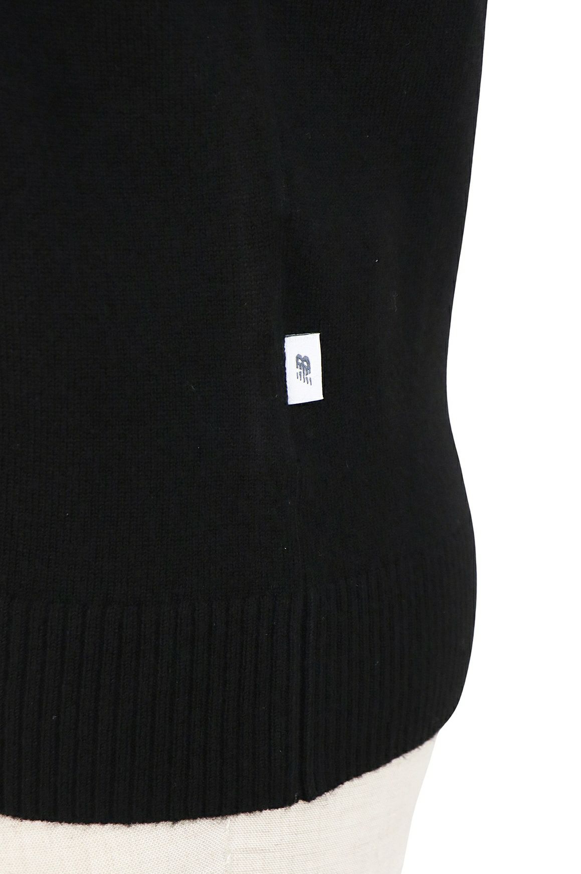 ニューバランスゴルフのセーター