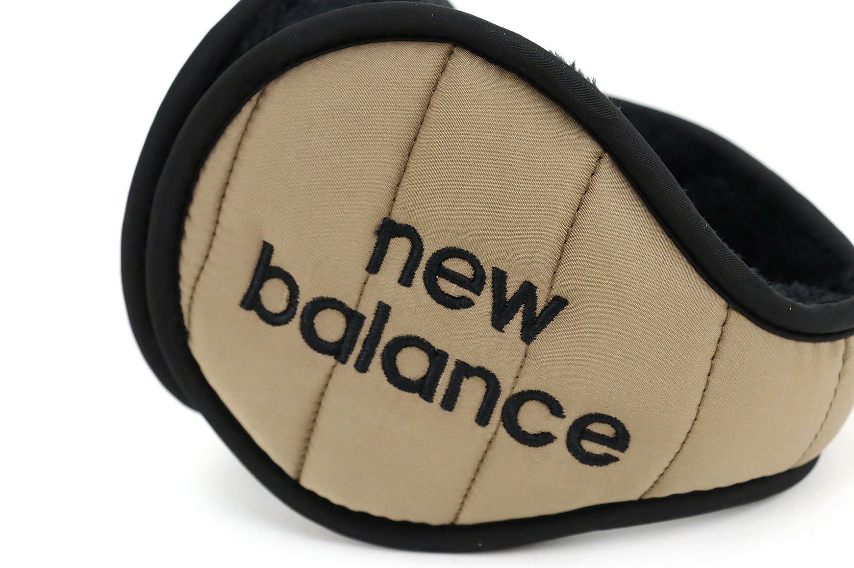 ニューバランスゴルフのイヤーウォーマー