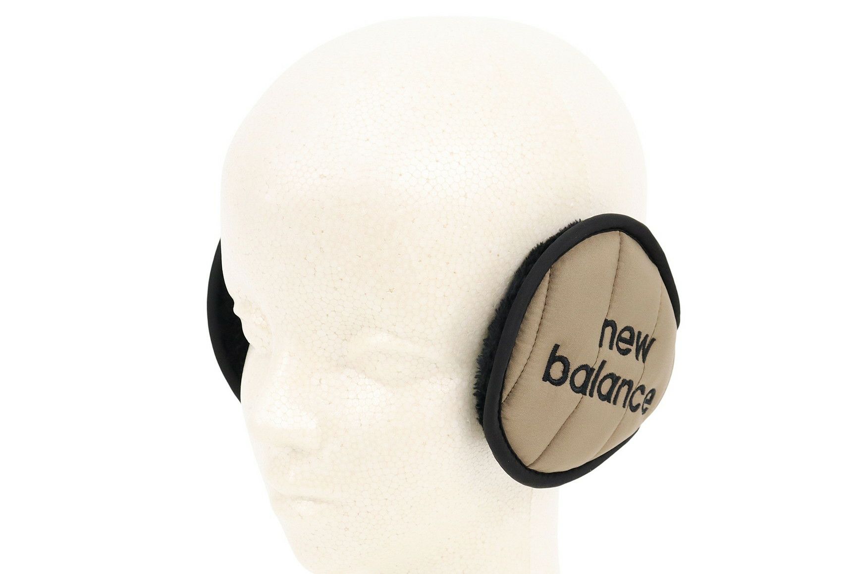 ニューバランスゴルフのイヤーウォーマー