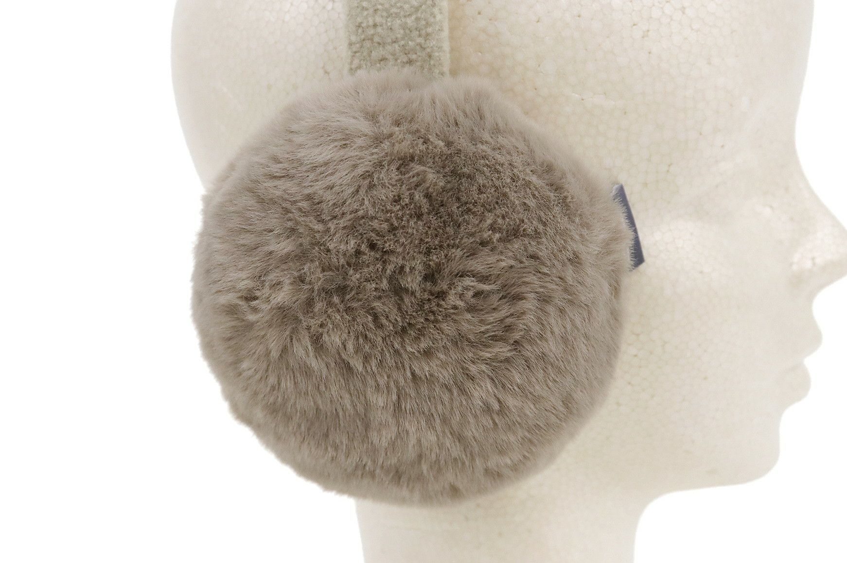 ニューバランスゴルフのイヤーウォーマー