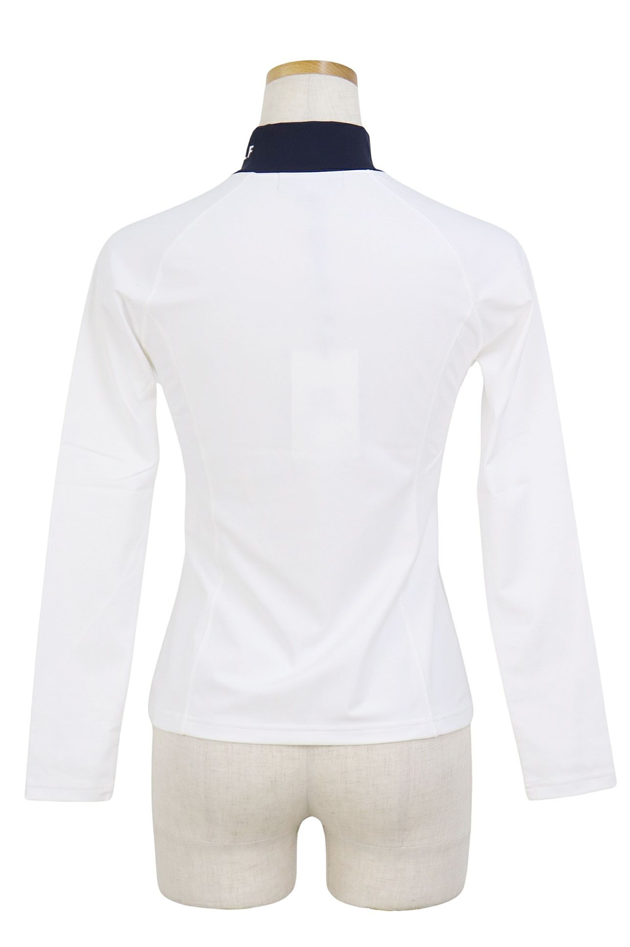 シーピージーゴルフのハイネックシャツ