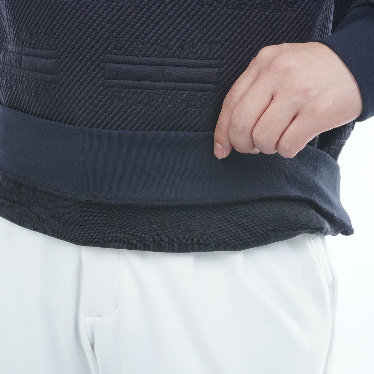 トミーヒルフィガーゴルフのトレーナー