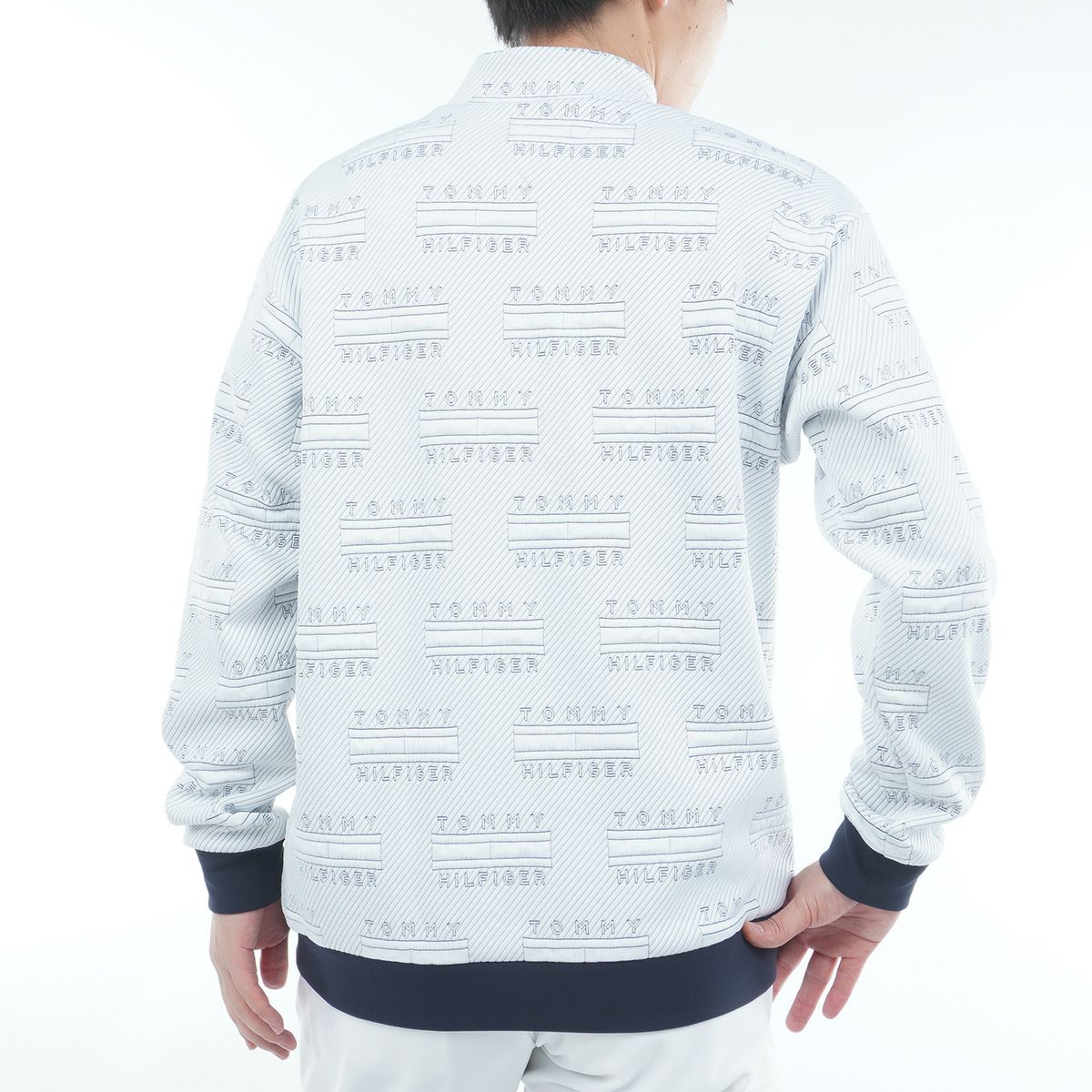 トミーヒルフィガーゴルフのトレーナー