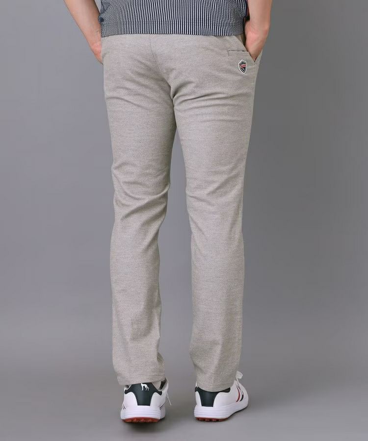 アダバットのパンツ