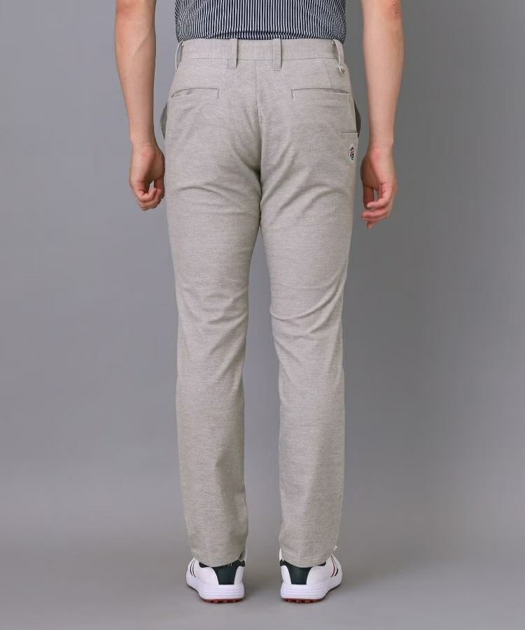 アダバットのパンツ