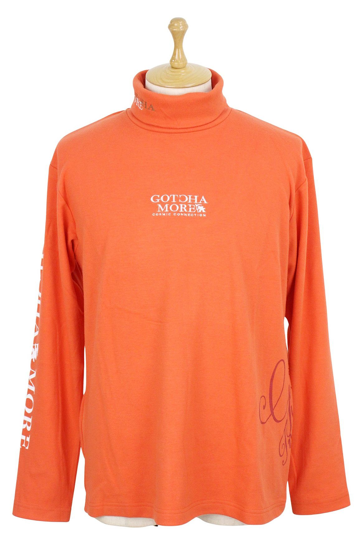 ガッチャゴルフのハイネックシャツ