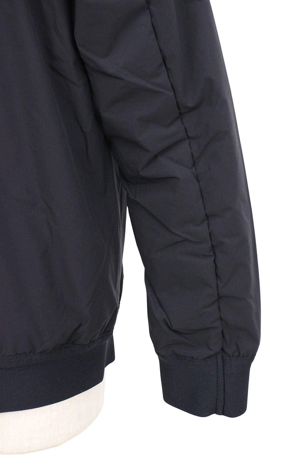 アンドゴルフのブルゾン