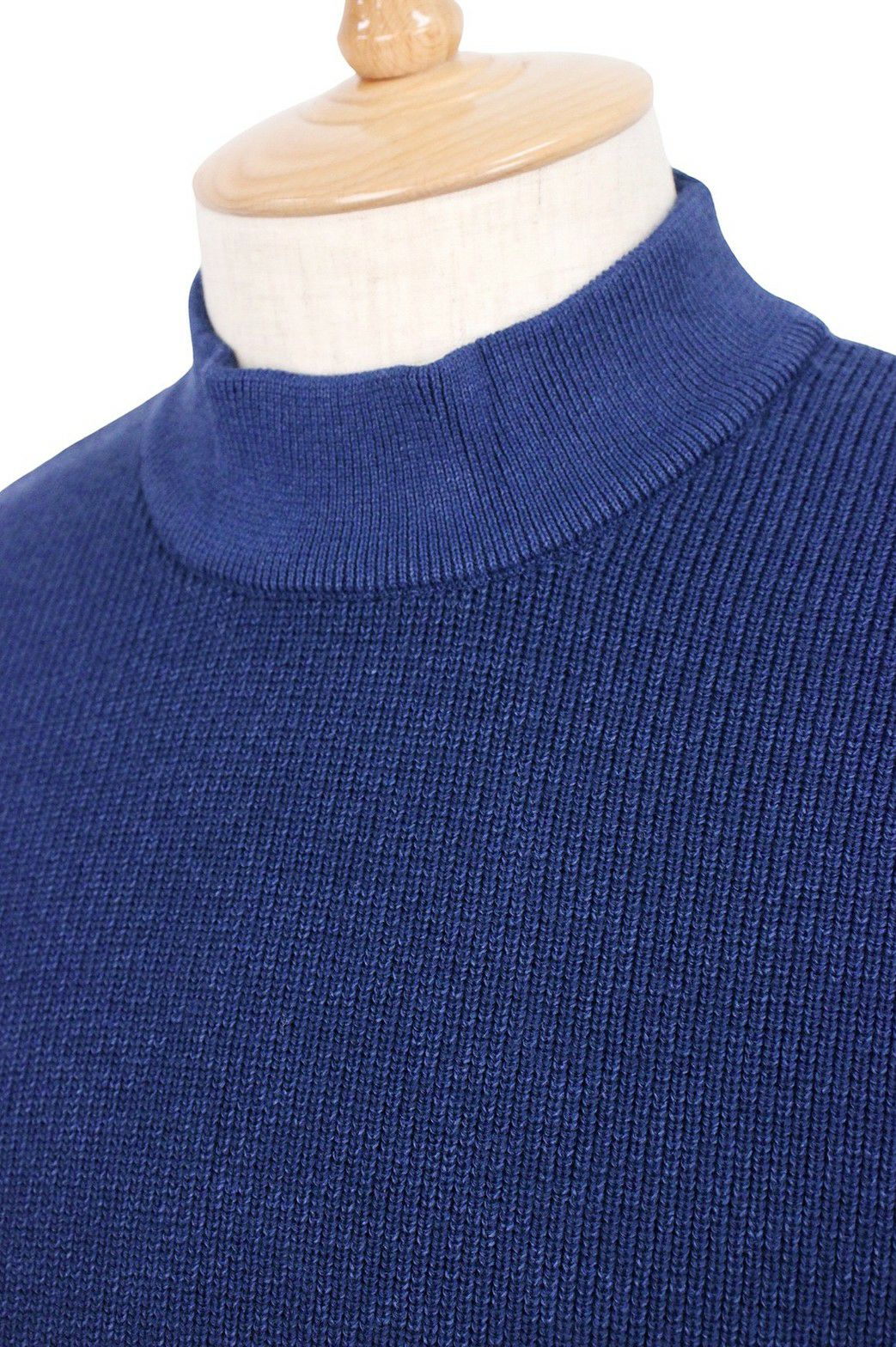 アンドゴルフのセーター