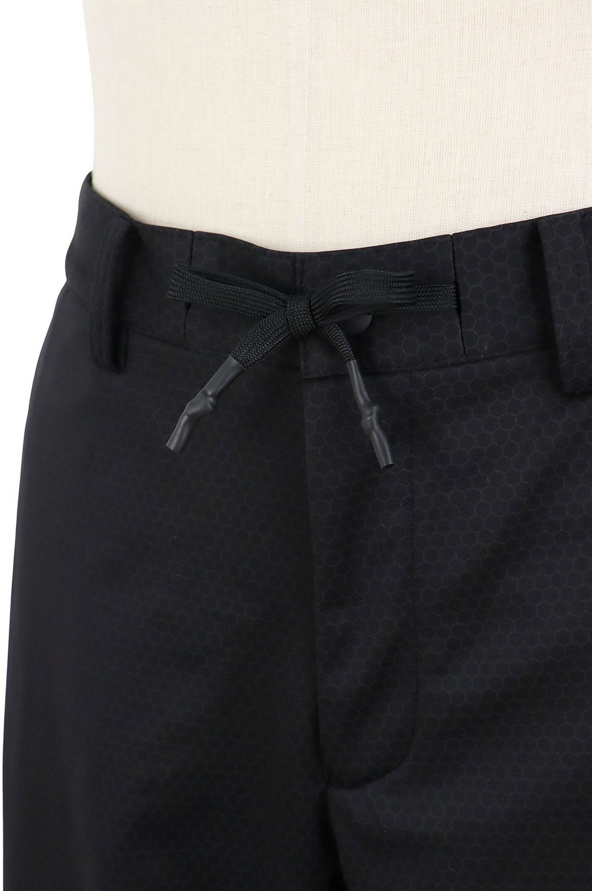 アンドゴルフのロングパンツ