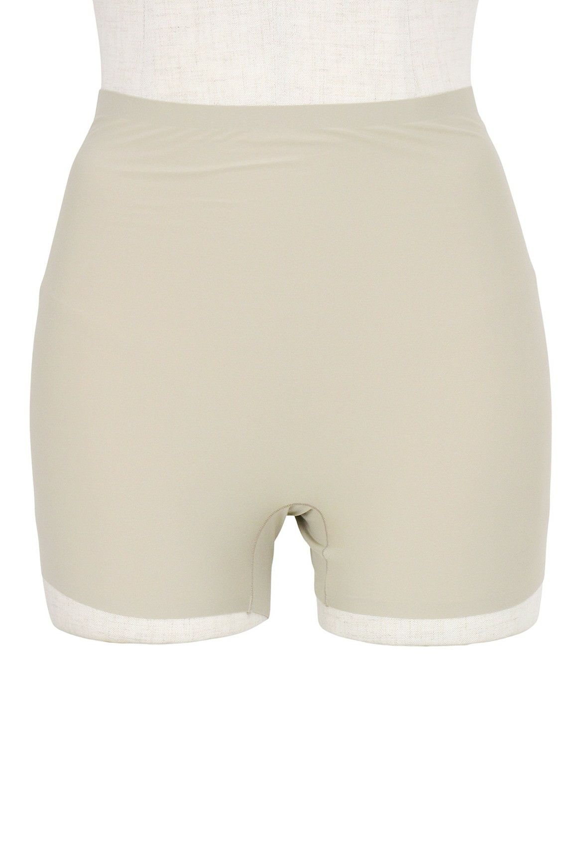 シーピージーのワンピース