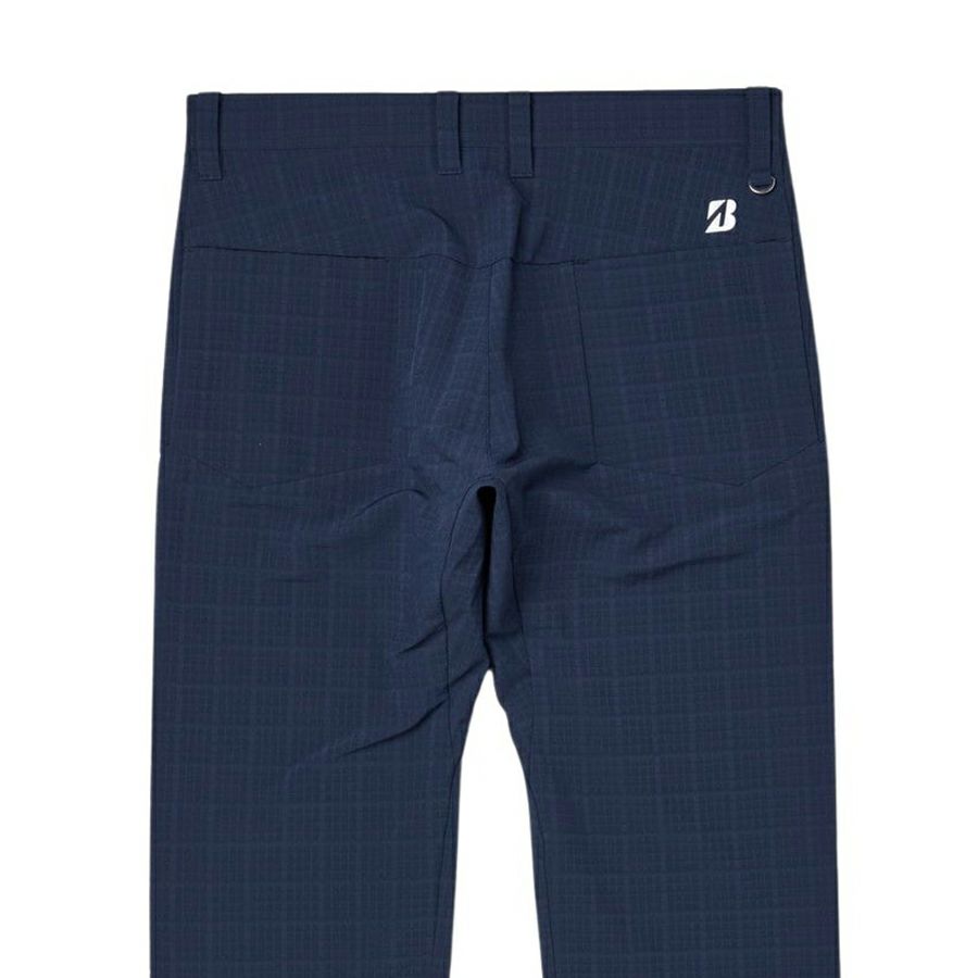 ブリヂストンゴルフのパンツ