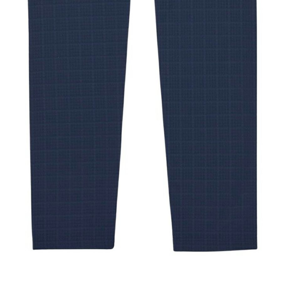 ブリヂストンゴルフのパンツ