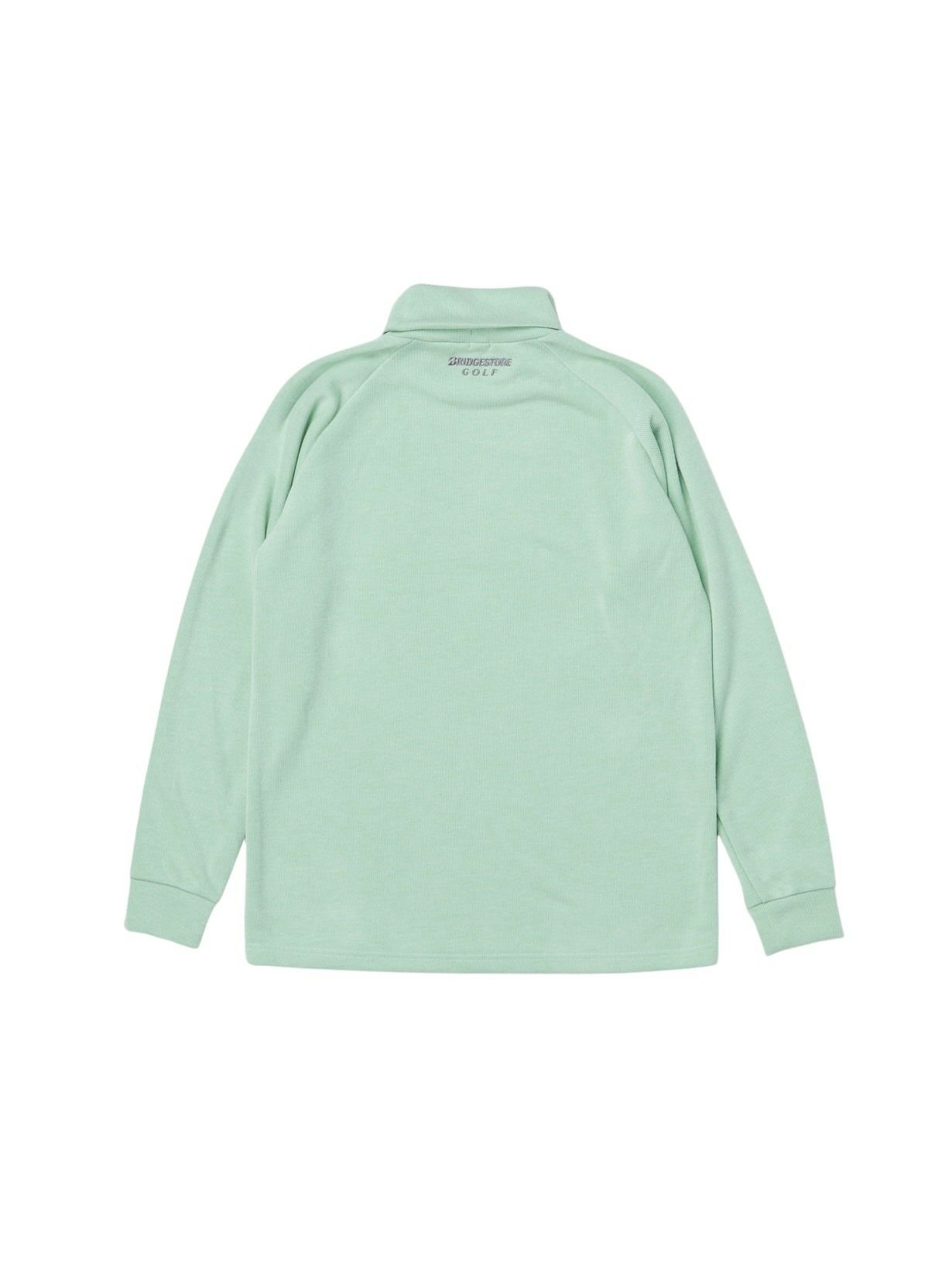 ブリヂストンゴルフのハイネックシャツ