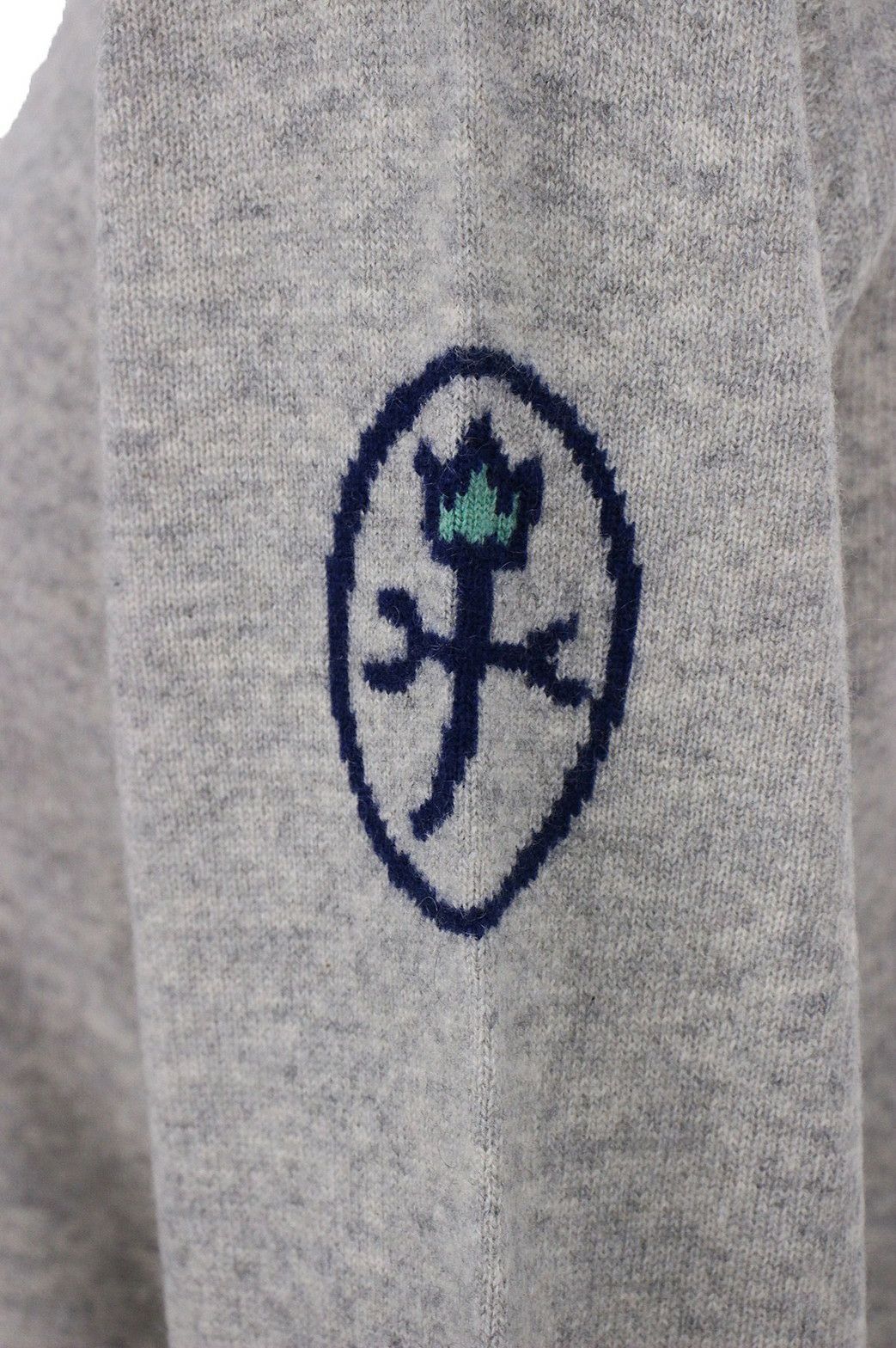 カステルバジャックスポーツのセーター