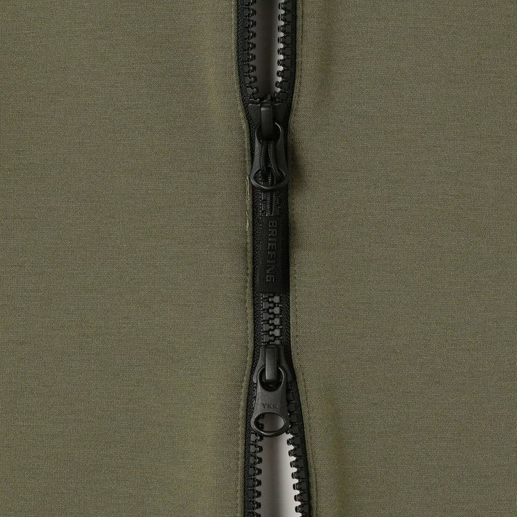 ブリーフィングのパーカー