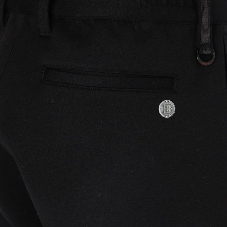 ブリーフィングのロングパンツ