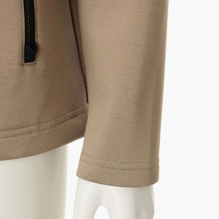 ブリーフィングのパーカー