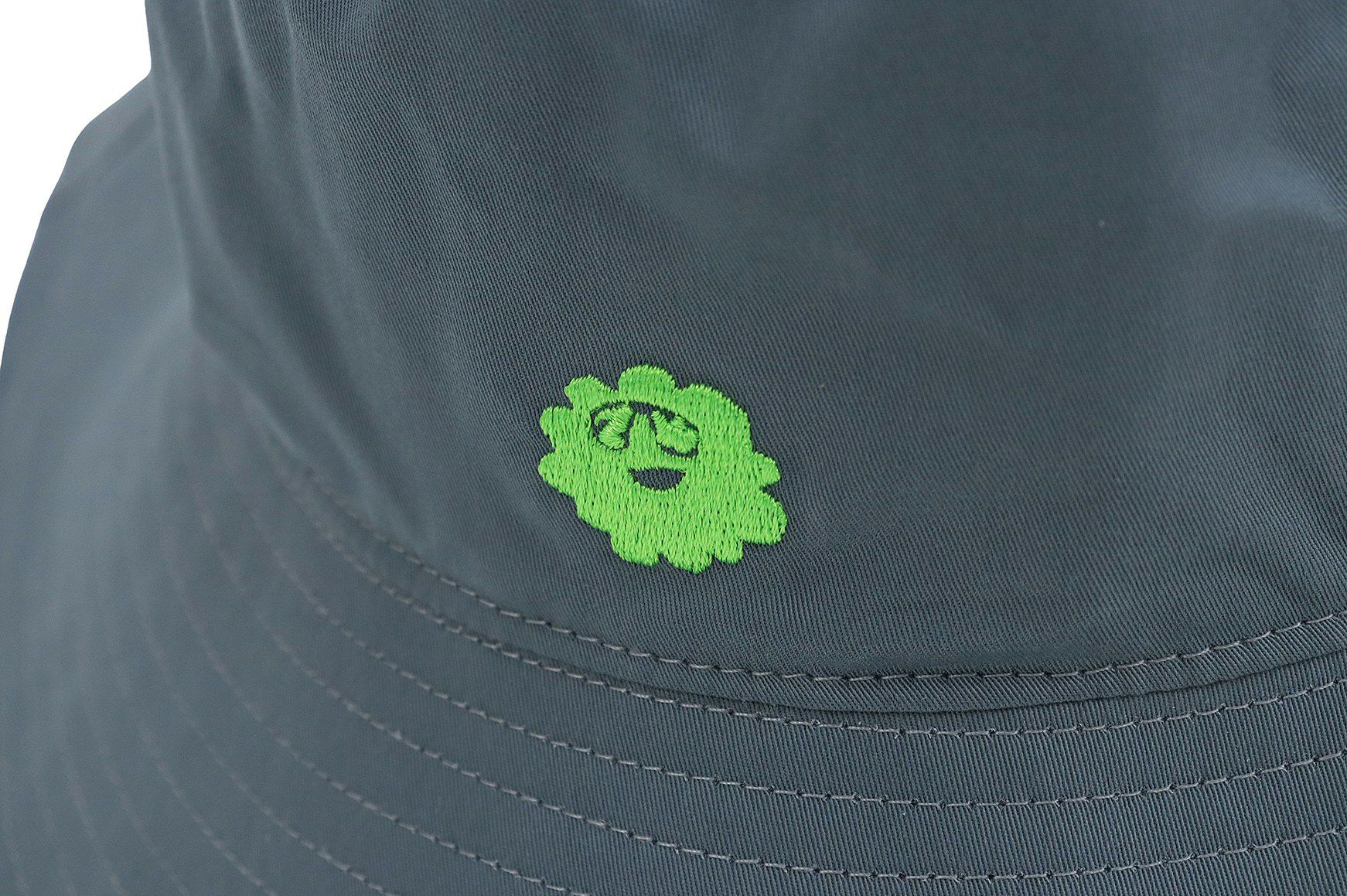 ピーダブリュサーキュラスのハット