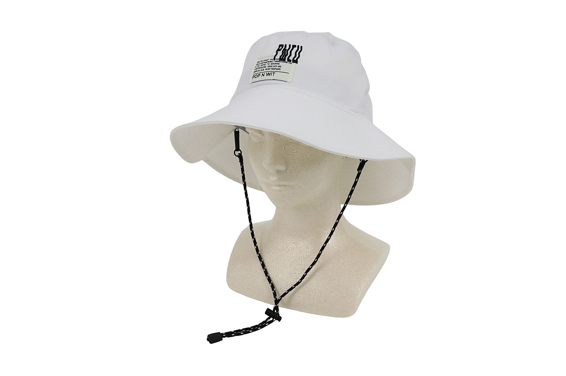 ピーダブリュサーキュラスのハット