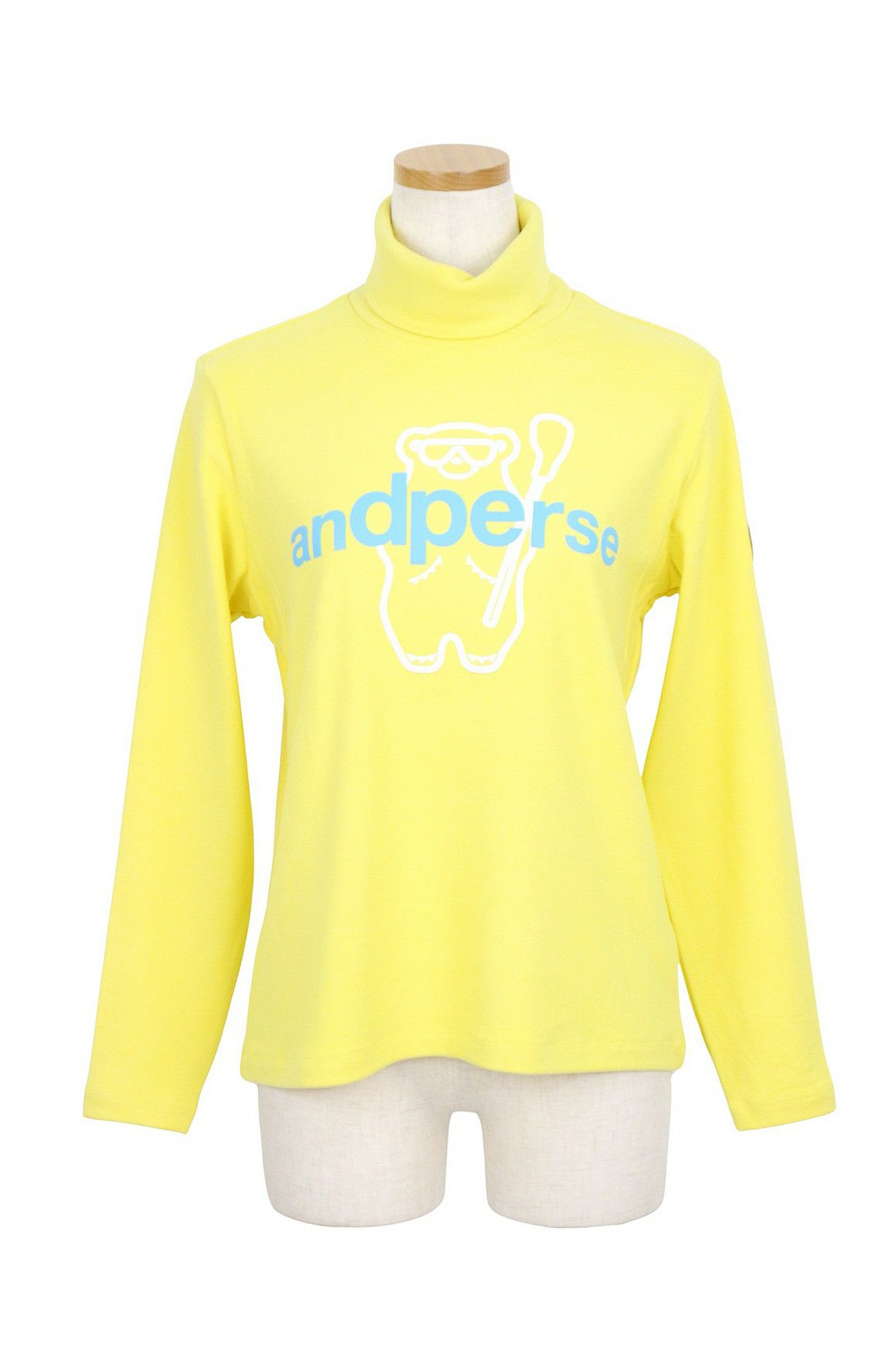 アンパスィのハイネックシャツ