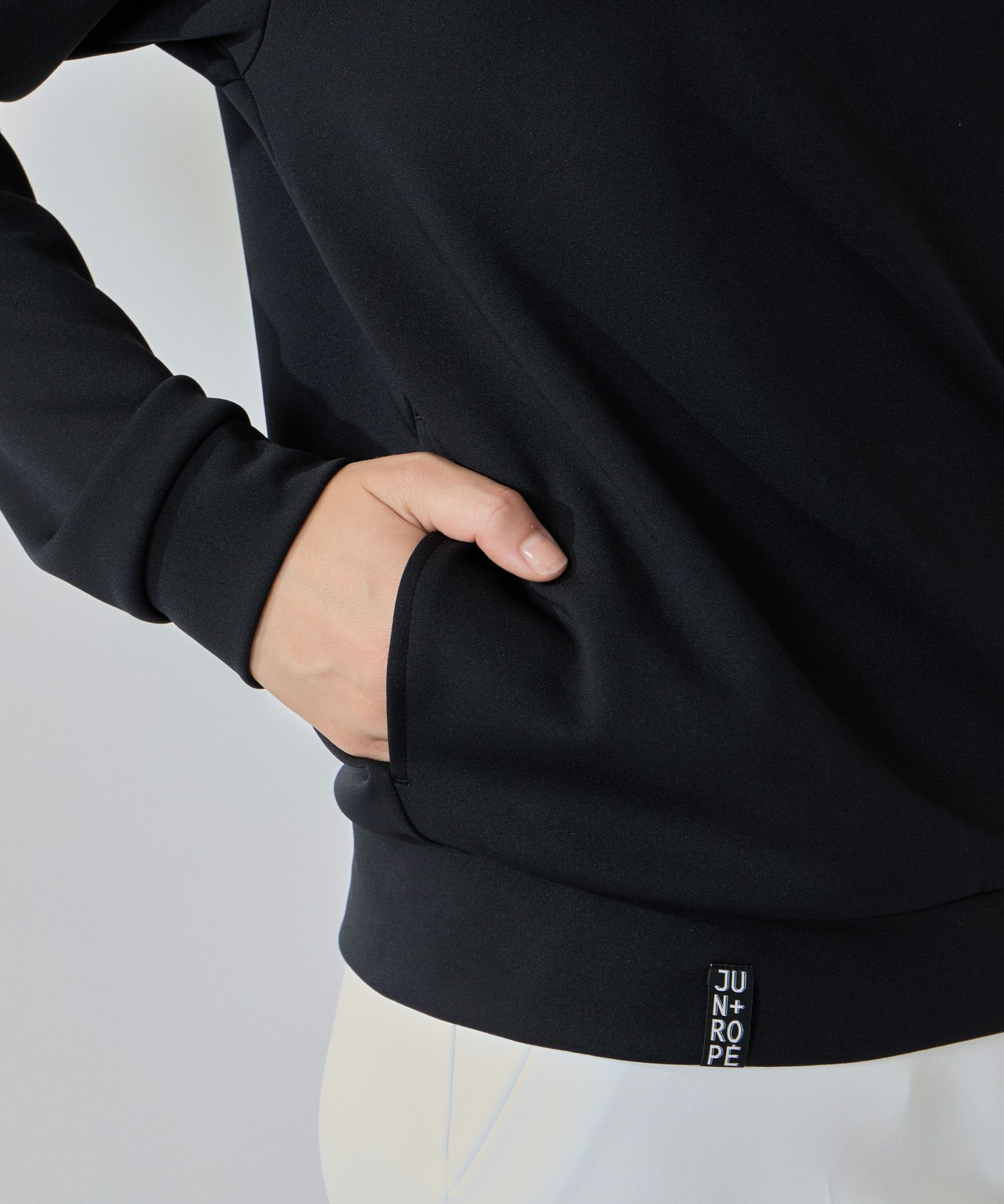 ジュン＆ロペのトレーナー