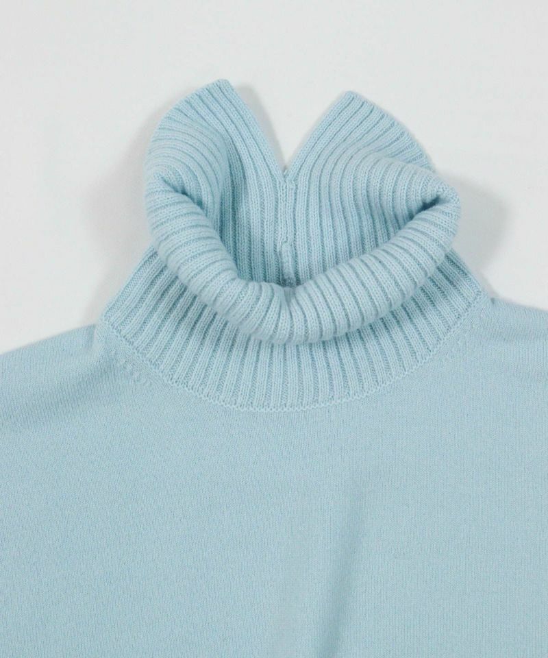 スタジオピッコーネのセーター