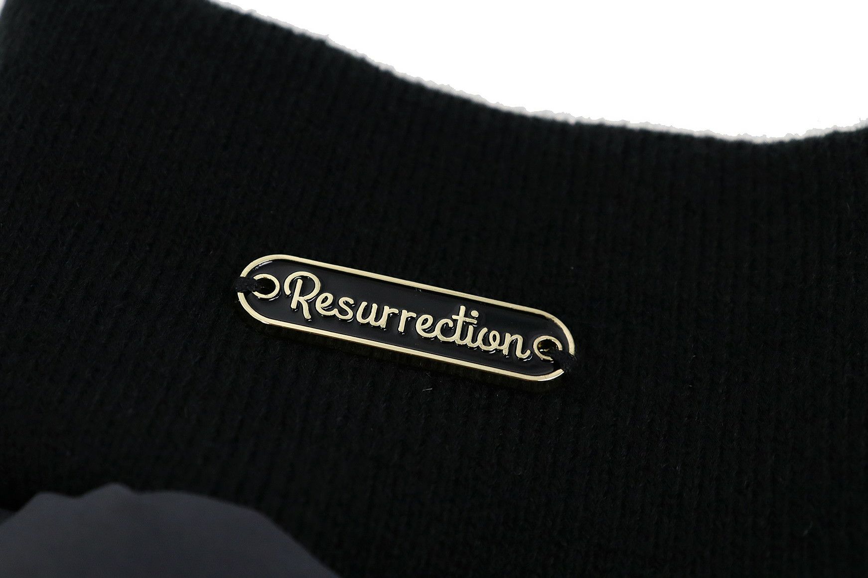 レザレクションのレッグウォーマー