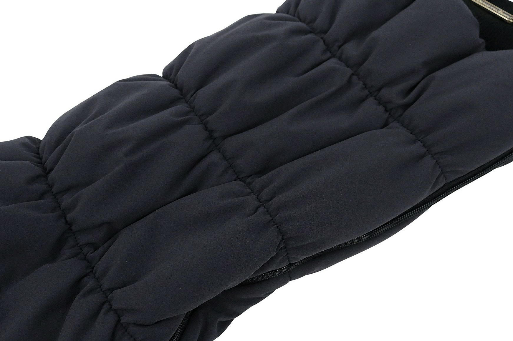 レザレクションのレッグウォーマー