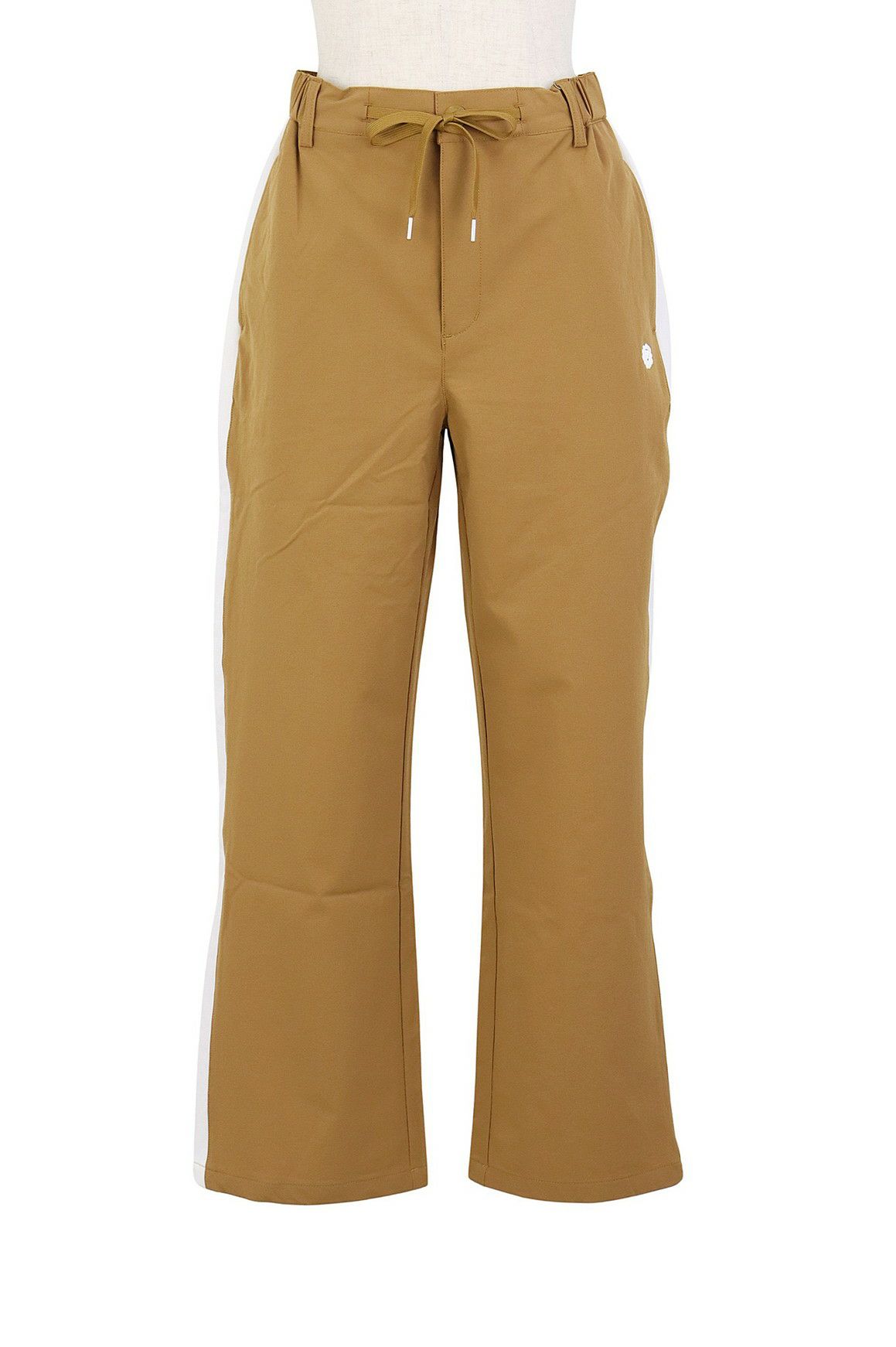 ピーダブリュサーキュラスのパンツ