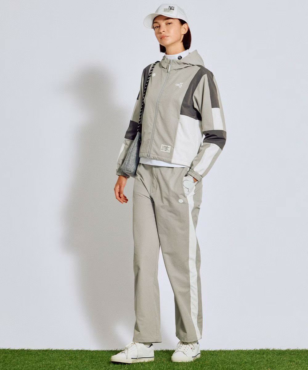 ピーダブリュサーキュラスのパンツ