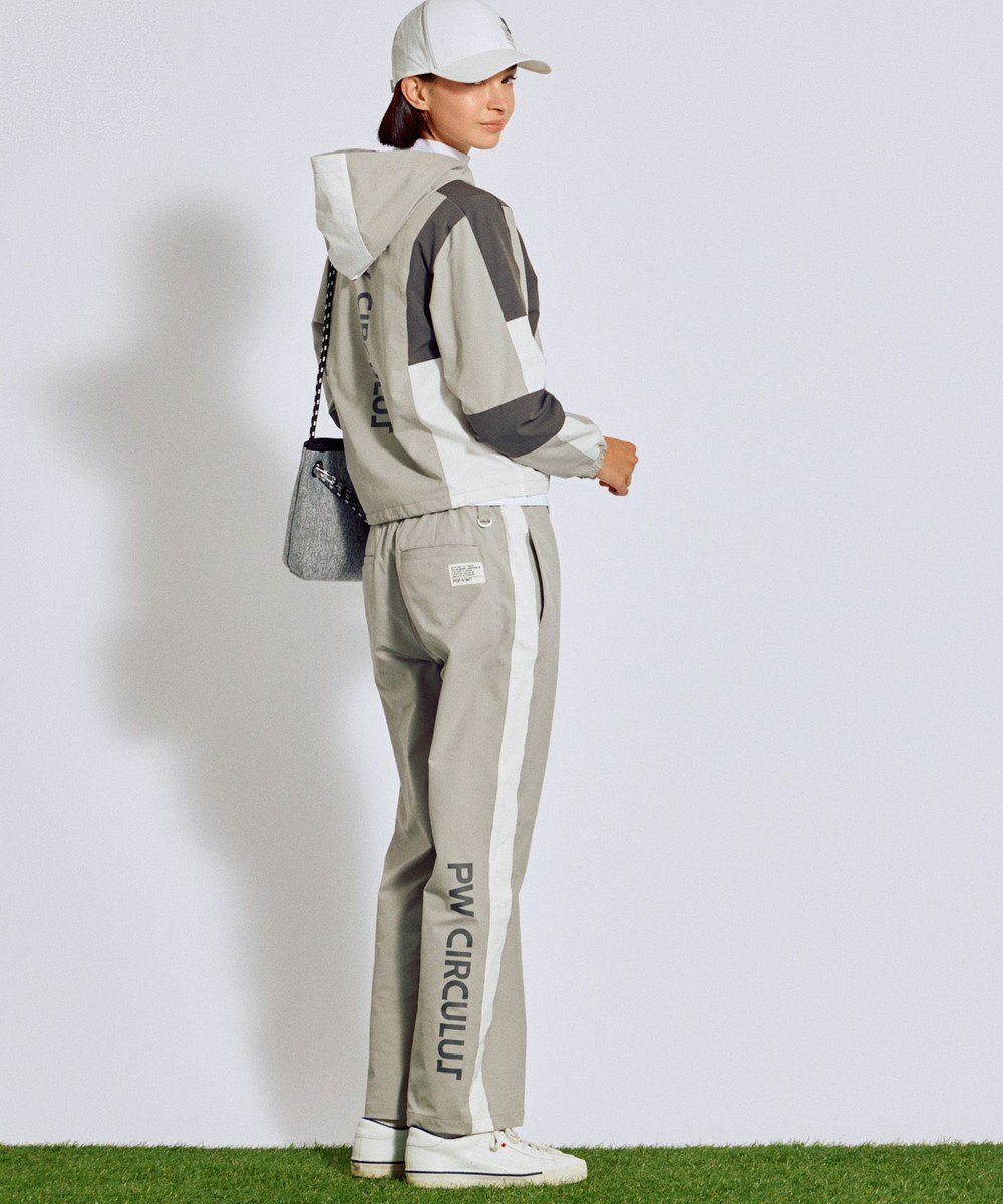 ピーダブリュサーキュラスのパンツ