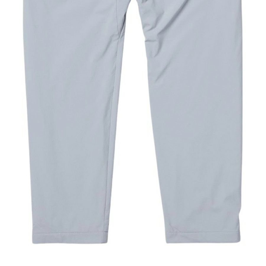 ブリヂストンゴルフのパンツ