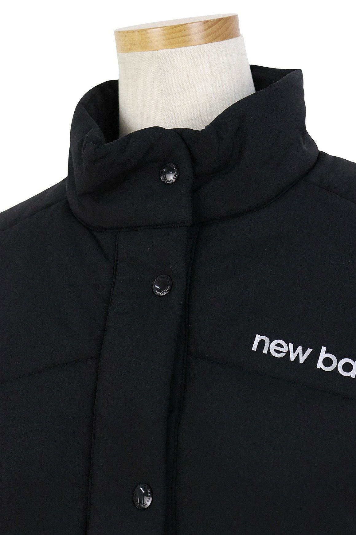 ニューバランスゴルフのブルゾン