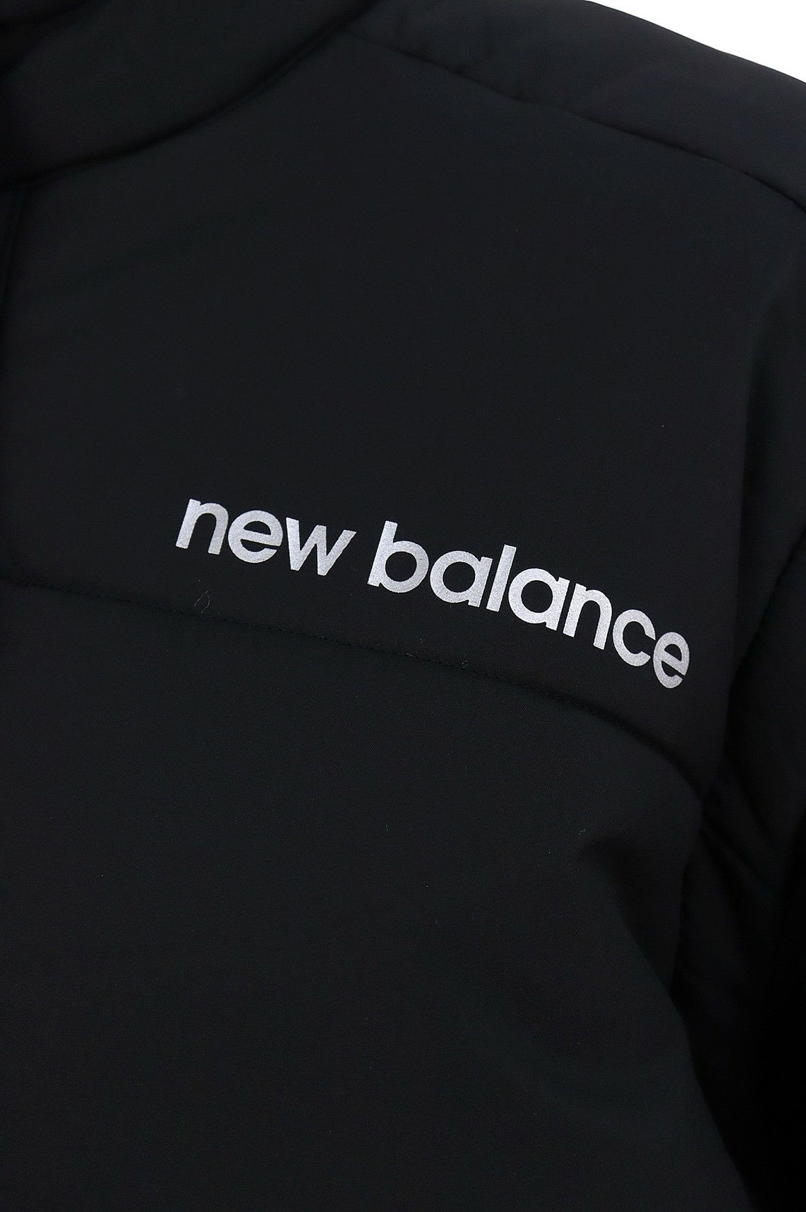 ニューバランスゴルフのブルゾン