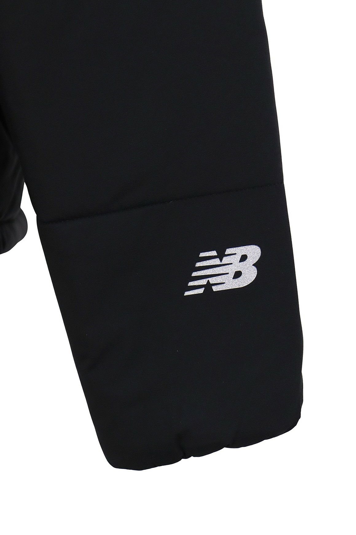 ニューバランスゴルフのブルゾン