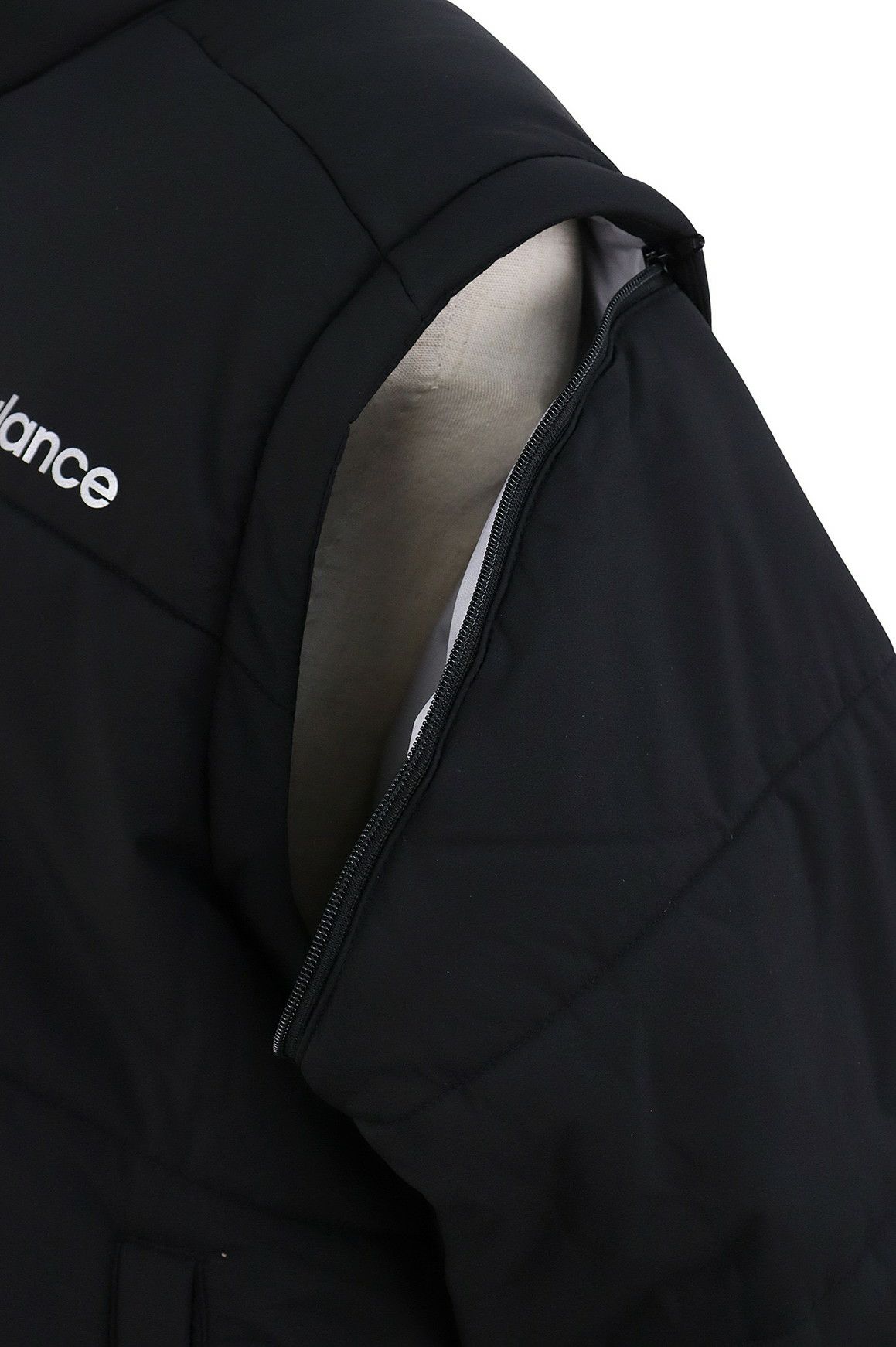 ニューバランスゴルフのブルゾン